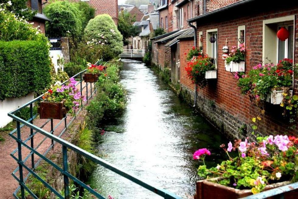Le Clos Saint Vincent Manneville-es-Plains Экстерьер фото
